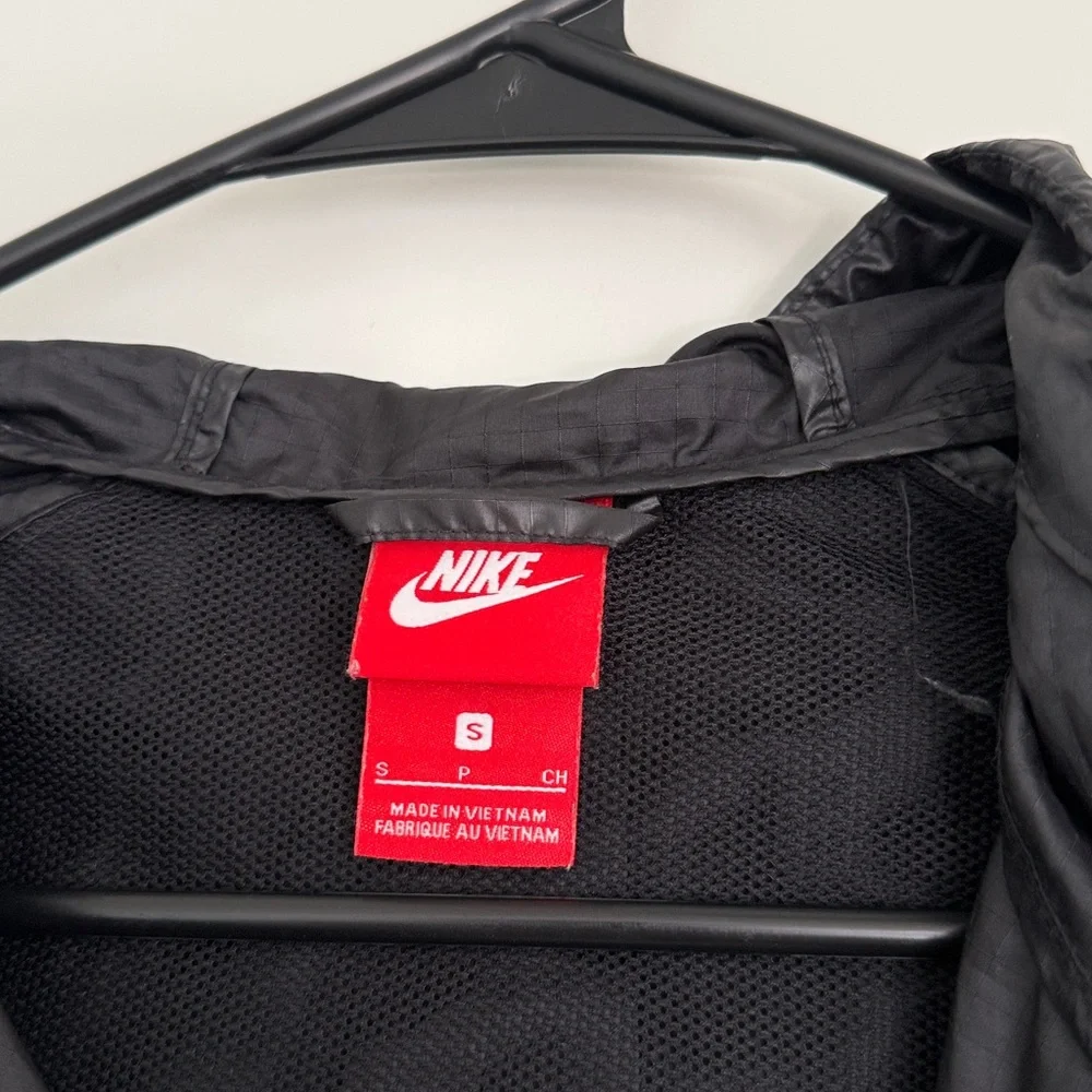 Nike Windrunner Jacket  Black White Long Sleeve Full Zip Hooded Windbreaker Sz S - Picture 4 of 9